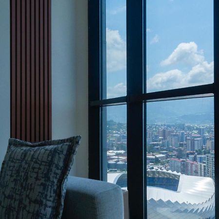 Season Suite Apart-Hotel Batumi Esterno foto